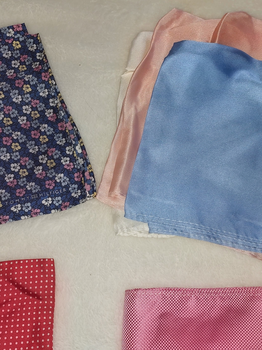 Tommy Hilfiger & Craft Room Pocket Squares - 10 Patterned & Solid - Picture 4 of 12